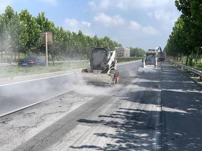 云夢公路養(yǎng)護提質(zhì)榮獲全省"紅旗"單位